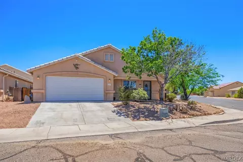Exterior - 3063 Mallory Loop, Kingman, AZ 86401 photo 3 of 8