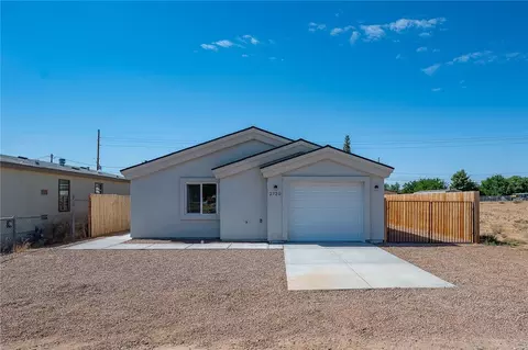Exterior - 2720 E Devlin Ave, Kingman, AZ 86409 photo 24 of 30