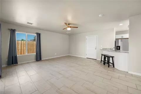 Living - 2720 E Devlin Ave, Kingman, AZ 86409 photo 3 of 4
