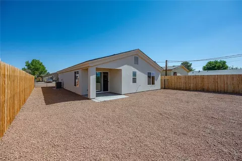 Exterior - 2720 E Devlin Ave, Kingman, AZ 86409 photo 12 of 30