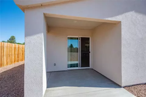 Exterior - 2720 E Devlin Ave, Kingman, AZ 86409 photo 9 of 30