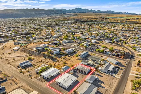 1749 Sierra Vista Dr, Bullhead City, AZ 86442