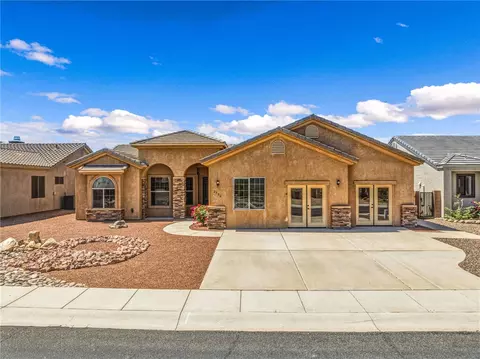 2586 Montano Ridge Dr, Bullhead City, AZ 86442