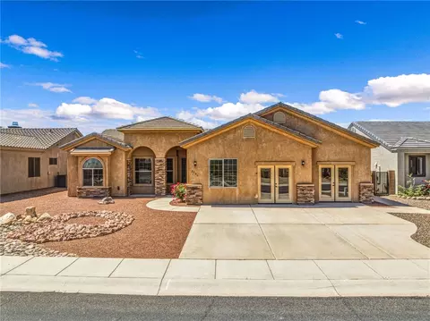 2586 Montano Ridge Dr, Bullhead City, AZ 86442