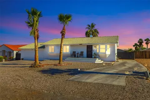 2037 E Joy Ln, Fort Mohave, AZ 86426