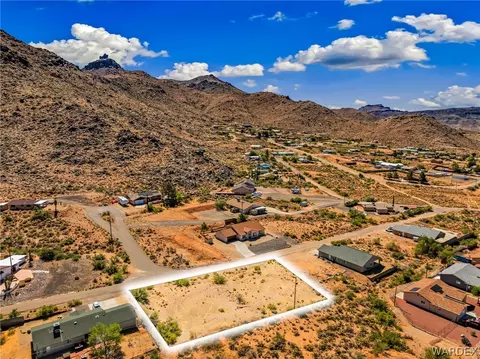330-29 077a Bluff Rd, Golden Valley, AZ 86413