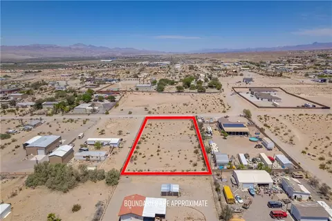 1730 Schiffer Rd, Fort Mohave, AZ 86426