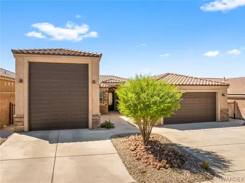 2636 Kingman Dr, Bullhead City, AZ 86429