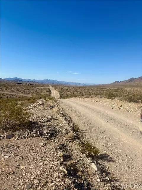 337-13 W 467 W Thunder Rapids Dr, Meadview, AZ 86444