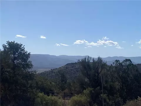 00 Pine Valley Dr, Hackberry, AZ 86411