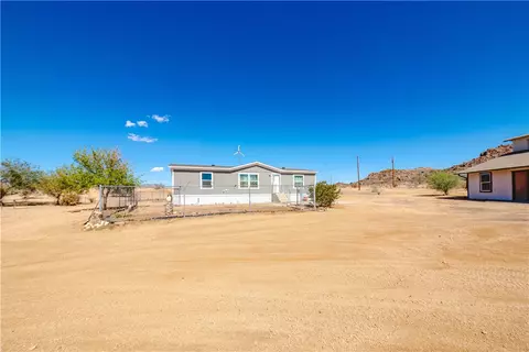 2973 E Spinner Bait Dr, Kingman, AZ 86409 photo 5