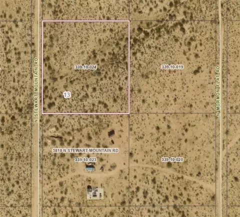 lot11 N Stewart Mountain Rd, Golden Valley, AZ 86413