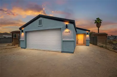 1840 Arrowhead Dr, Bullhead City, AZ 86442