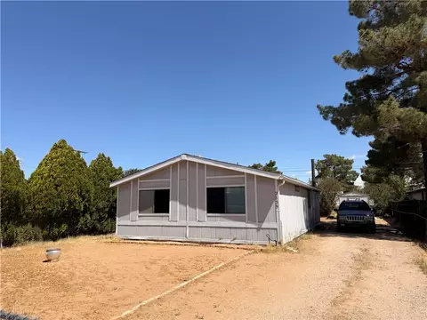 2835 E Ames Ave, Kingman, AZ 86409 photo 2