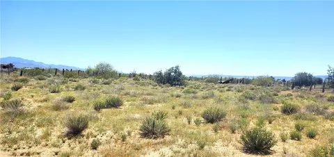 lot225 W D W Round Up Dr, Golden Valley, AZ 86413