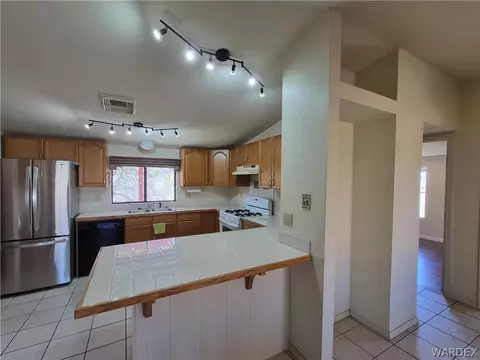 1055 E Spencer Dr, Meadview, AZ 86444 photo 17