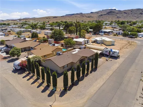 View/Area - 1510 E Packard Ave, Kingman, AZ 86409 photo 2 of 5