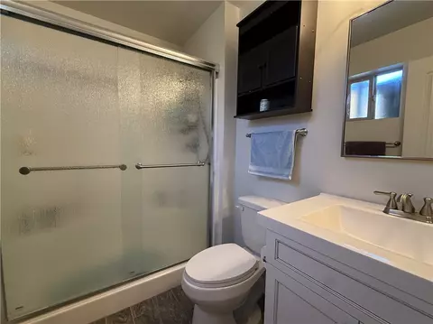 Bath - 3207 E Northfield Ave, Kingman, AZ 86409 photo 4 of 4