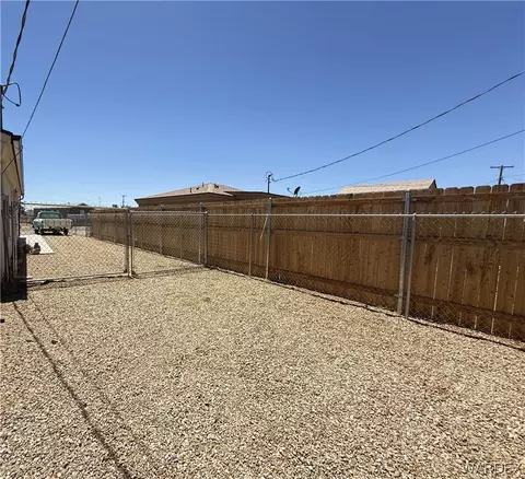 Exterior - 3207 E Northfield Ave, Kingman, AZ 86409 photo 9 of 13