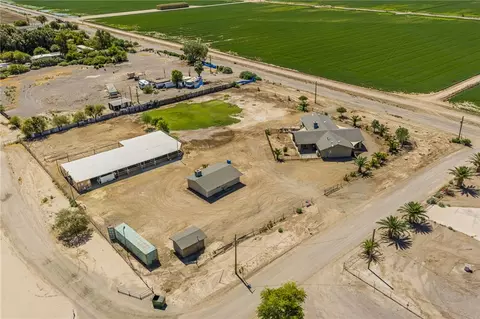 View/Area - 2143 E Willow Dr, Mohave Valley, AZ 86440 photo 1 of 19