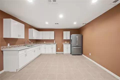 Kitchen - 2143 E Willow Dr, Mohave Valley, AZ 86440 photo 7 of 8
