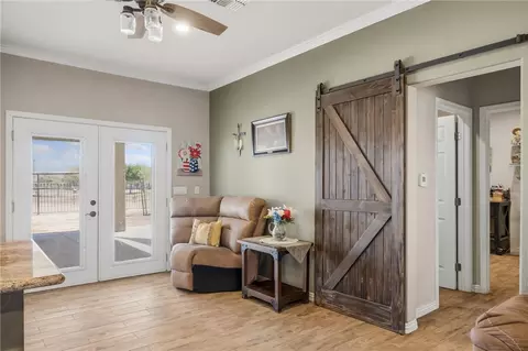 Entry Way - 2143 E Willow Dr, Mohave Valley, AZ 86440 photo 2 of 7