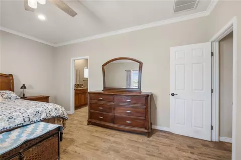 Bedroom - 2143 E Willow Dr, Mohave Valley, AZ 86440 photo 2 of 7