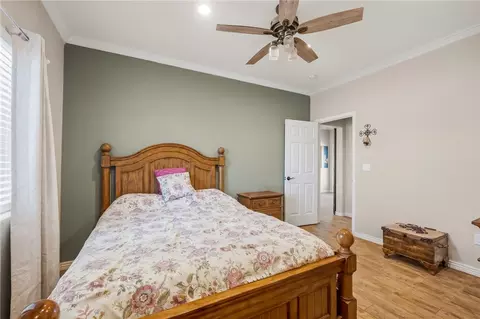 Bedroom - 2143 E Willow Dr, Mohave Valley, AZ 86440 photo 4 of 7