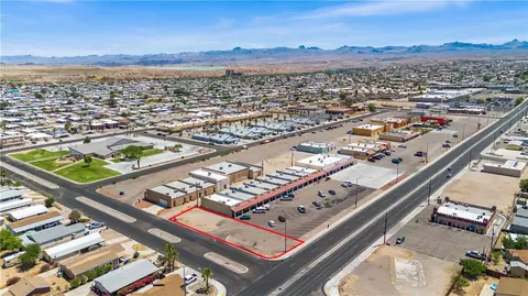801 Hancock Rd, Bullhead City, AZ 86442