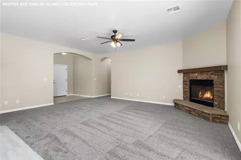Living - 3833 E Mcvicar Ave, Kingman, AZ 86409 photo 2 of 3