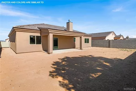 Exterior - 3833 E Mcvicar Ave, Kingman, AZ 86409 photo 4 of 5