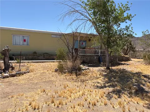 16500 Knoll Dr, Dolan Springs, AZ 86441