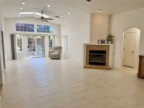 Living - 3846 E Ames Ave, Kingman, AZ 86409 photo 5 of 6