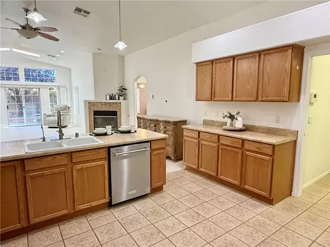 Kitchen - 3846 E Ames Ave, Kingman, AZ 86409 photo 1 of 4