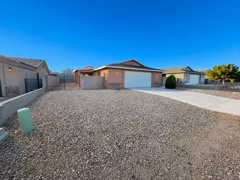 2770 N Rainbow St, Kingman, AZ 86401