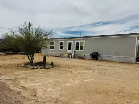 12347 S Third St, Yucca, AZ 86438