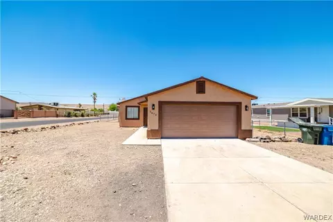 1879 Clearwater Dr, Bullhead City, AZ 86442