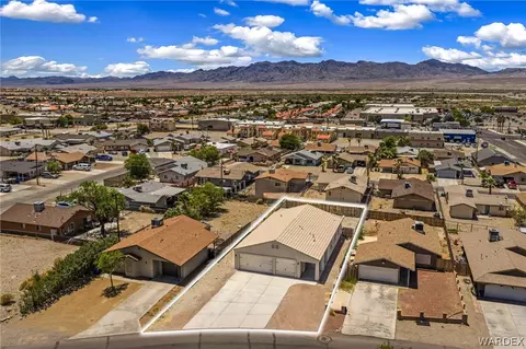 3627 Gloria Ave, Bullhead City, AZ 86442