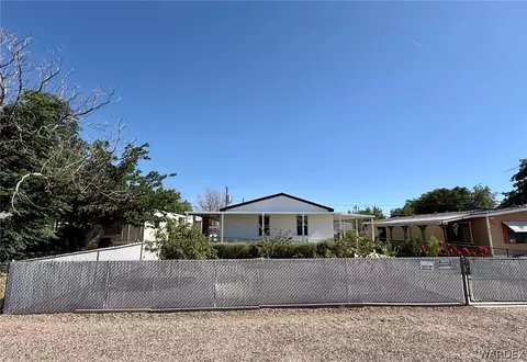 2085 E Packard Ave, Kingman, AZ 86409 photo 3