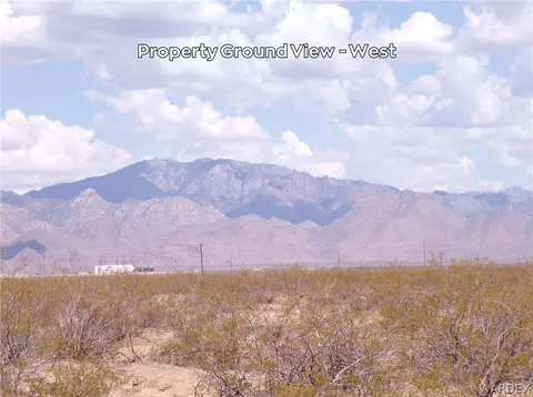 0 Navajo Rd, Golden Valley, AZ 86413