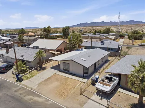 2021 Colorado Blvd, Bullhead City, AZ 86442