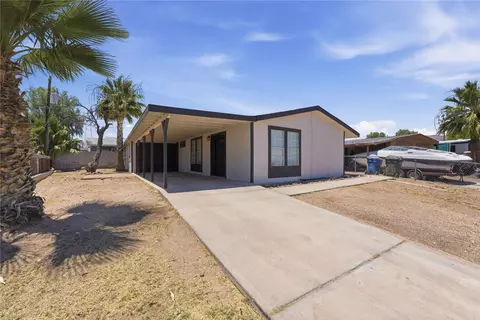 2021 Colorado Blvd, Bullhead City, AZ 86442