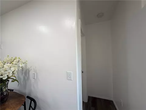 Entry Way - 3804 E Shaeffer Ave, Kingman, AZ 86409 photo 6 of 9