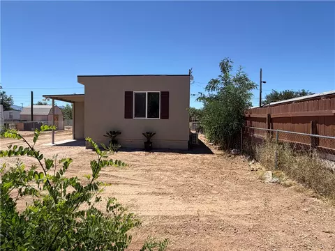 Exterior - 3804 E Shaeffer Ave, Kingman, AZ 86409 photo 11 of 15