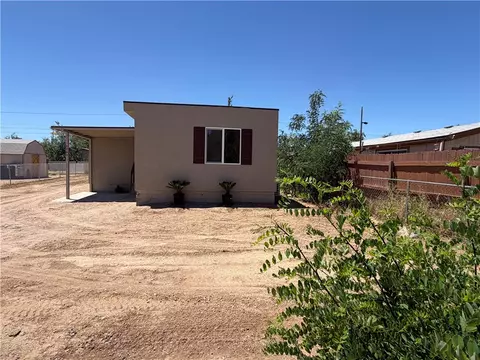 Exterior - 3804 E Shaeffer Ave, Kingman, AZ 86409 photo 10 of 15
