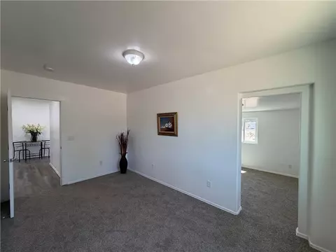 Living - 3804 E Shaeffer Ave, Kingman, AZ 86409 photo 3 of 3