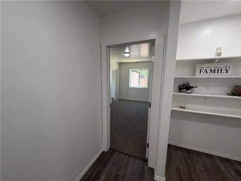 Entry Way - 3804 E Shaeffer Ave, Kingman, AZ 86409 photo 3 of 9