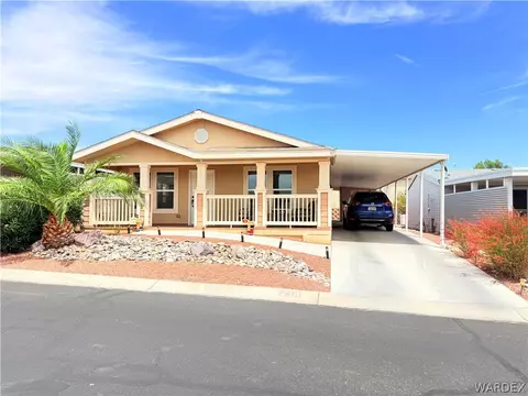 2350 Adobe Rd #214, Bullhead City, AZ 86442