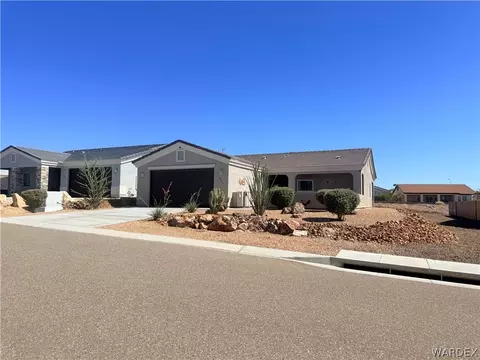 2648 Slide Mountain Loop, Bullhead City, AZ 86442