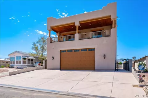 906 Riverfront Dr, Bullhead City, AZ 86442
